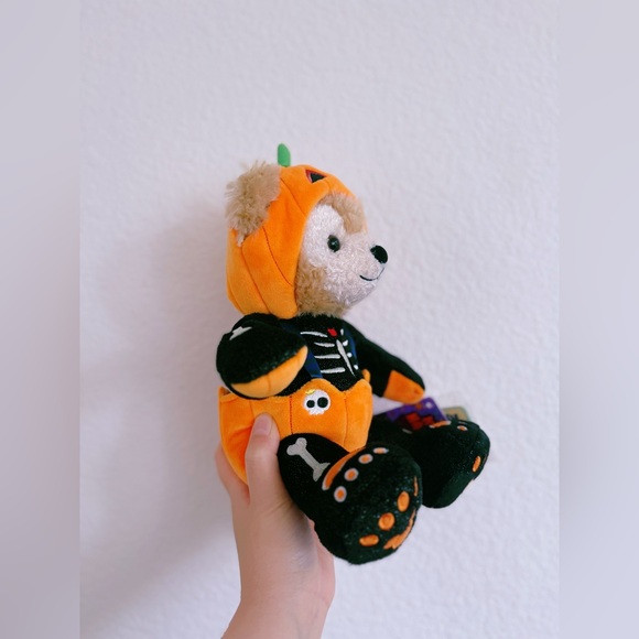 Shanghai Disney 2022 Halloween edition Duffy, olu and Shellie May plush - Picture 10 of 12